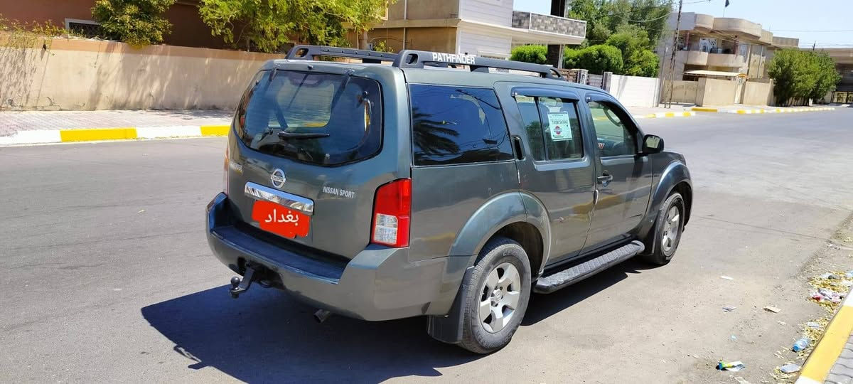 بيع سريع ماكو هيجي سعر
....نيسان باثفيندر للبيع

موديل ٢٠٠٨ 

صبغ حزام جمالية امو بيها اماكن معجون للترميم وجمالية الصبغ 
السيارة نص مواصفات 
تو ويل . مو فور ويل 
اقتصادية بالبانزين 
كل ١٠٠ ميلو متر تصرف ١٨ لتر مع التبريد وهذا بشرط 
نسبة نظافة السيارة ٧٥ % 

صدر . تايرات . بطارية جديد

تبريد جديد 

سنوية لغاية ٢٠٢٨ 

رقم بغداد 

السعر 65 

العنوان ديالى 
المقدادية 

***********

نص مكتوب في الصور:
- بغداد