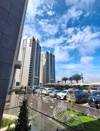 لاكونا H • شقة ٩٣م • طابق ١٢