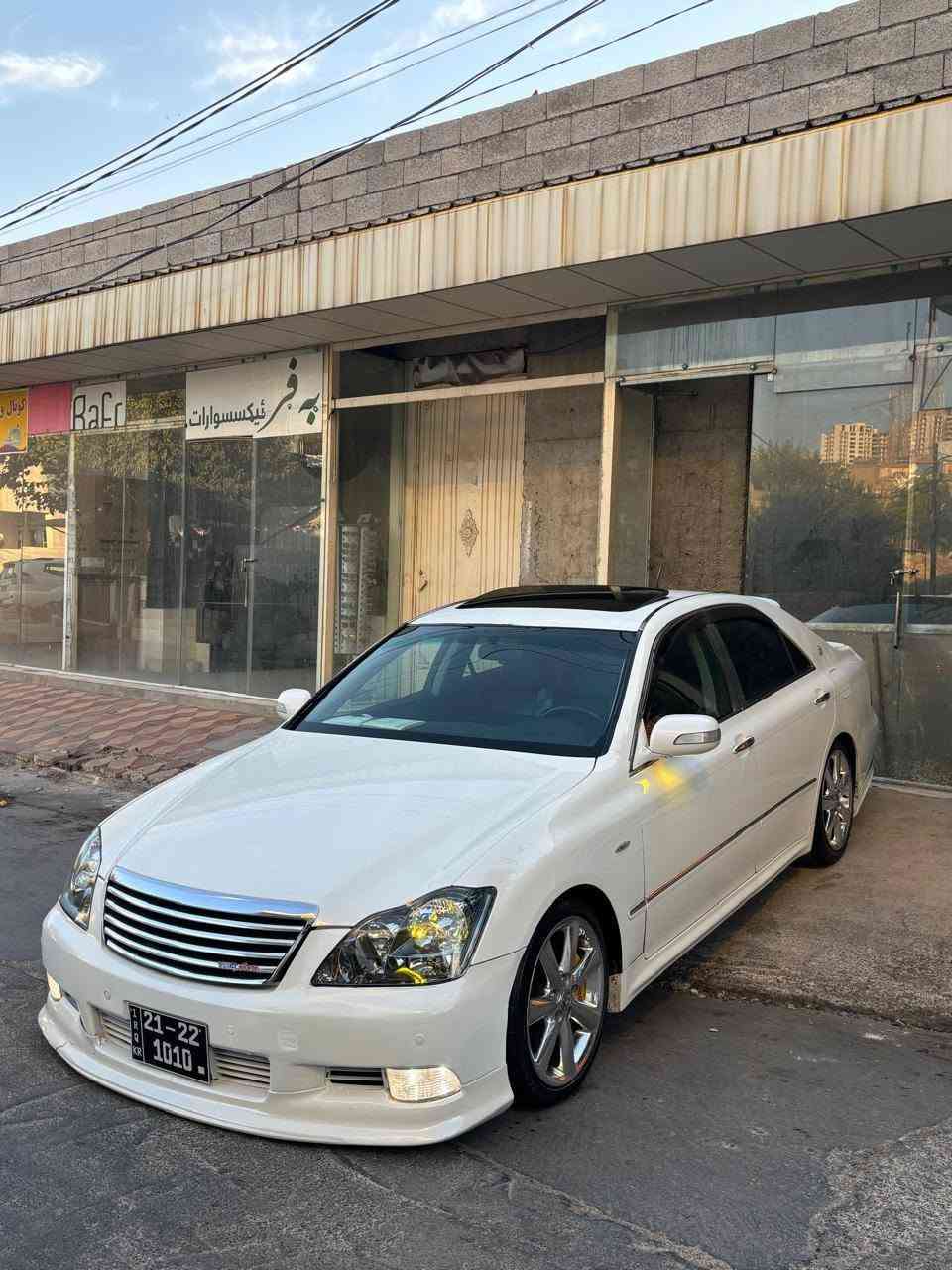Shahina 184 براوە
کودی بو کراور
سەیارەکە نمونەیە لە جوانی
فول مواسەفات
٣ دوگمە
ئاوینە ئیشارەت
سالانسا جاسما
دەعامی پیش و دوا تومس
سلایت
جلد 
هیتەر
دنگەی ئیستیل
بی دوکەل
سارد و گەرم بەشەرت
بی مەسروف
بەس بونید بویاخە
شوین سلیمانی
نرخی ٦٧$
***********
