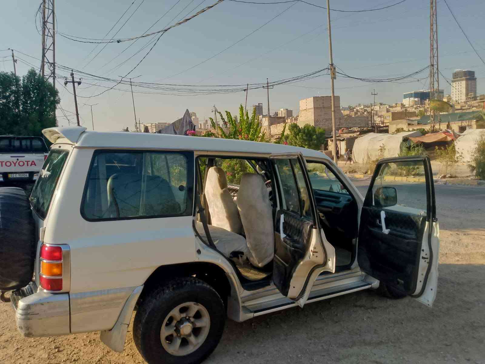 السلام عليكم باجيرو موديل 98 رقم صلاح الدين باسمي سياره احله من صوره تبريد جديد كير محرك خير من الله كشنات جلد تحكم كهربائي تخم تاير السعر 73وبيها مجال لشراي فقط يتصل ع هاذه الرقم ***********
