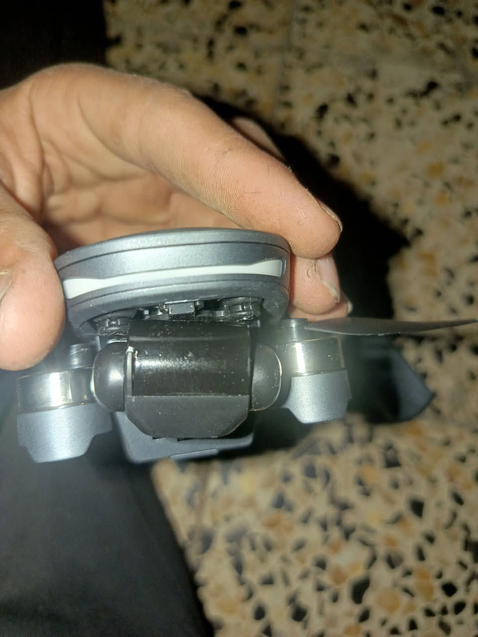 سلام عليكم درون L200pro كامل ملاحقاته بيه بس الكمبل مالته ما يشتغل الكامره ملته 4k ملاحضه الكامره تشتغل بس الكمبل سعر. 95 موجود توصيل جميع المحافظات العراق 🇮🇶
‏‪***********‬‏
