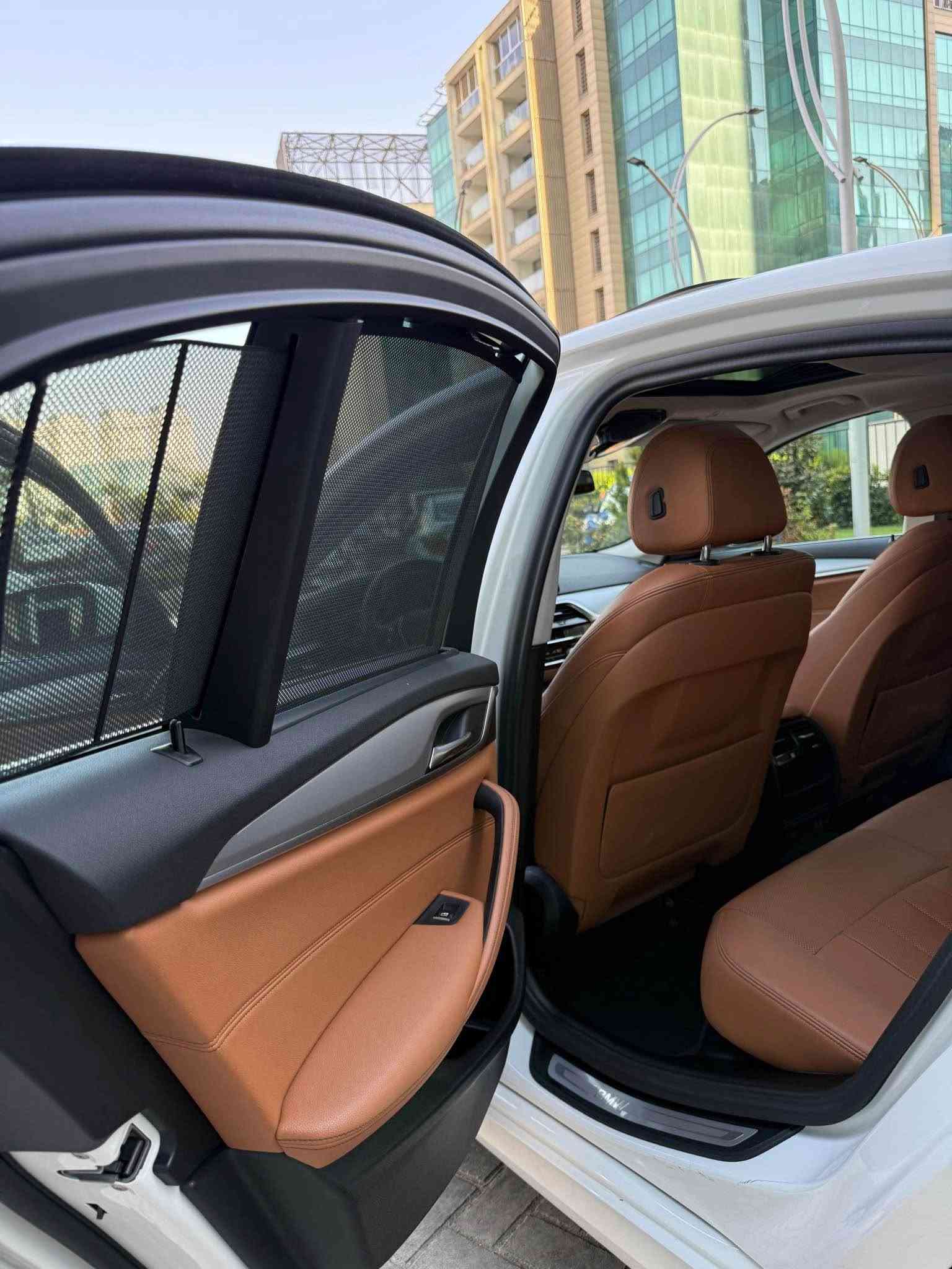 BMW 520i
شه ريكه عروش سفري شه ريكه هه ولير كلين تايتل بي سبوغ سه ياره كه يه ك ده سته زور نويه ٦٨ كم رويه عيسابي سفري لو بكه فول مواسه فات داواي 345$  به ناوي خومه
*********** أربيل, العراق
