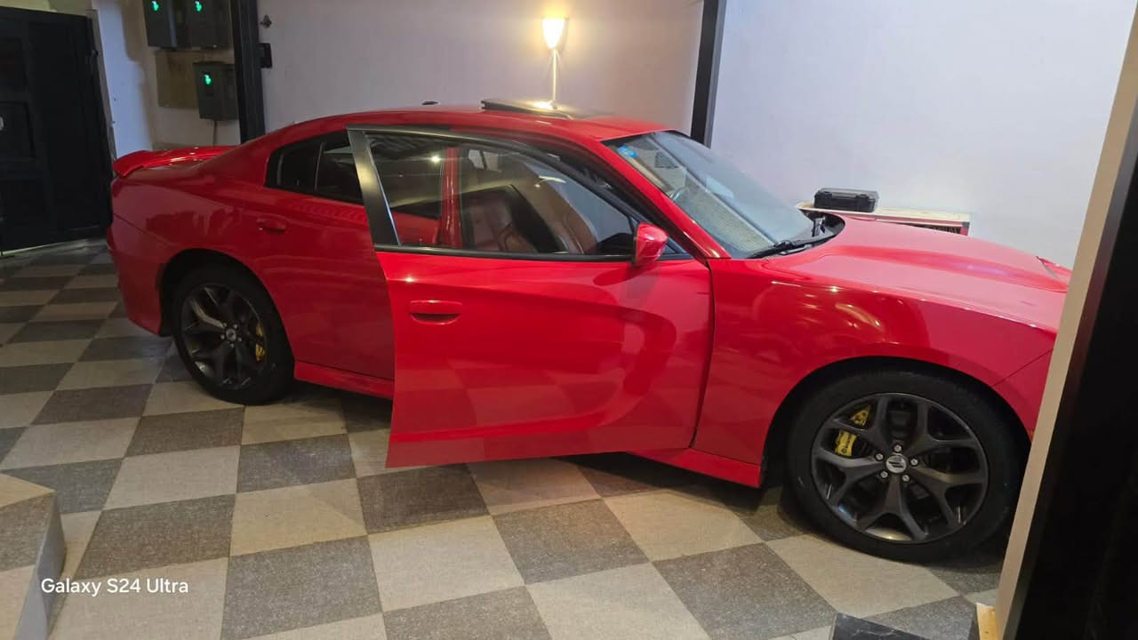 جارجر GT موديل 19
فول موصفات كشن حضن داخل احمر

سوبر تراك حساس خلفي

كشن سايق كهرباء 

فتحت سقف
خليجي وكاله ليث لعبيدي
كفاله عامه

‭***********‬

نص مكتوب في الصور:
- Galaxy S24 Ultra