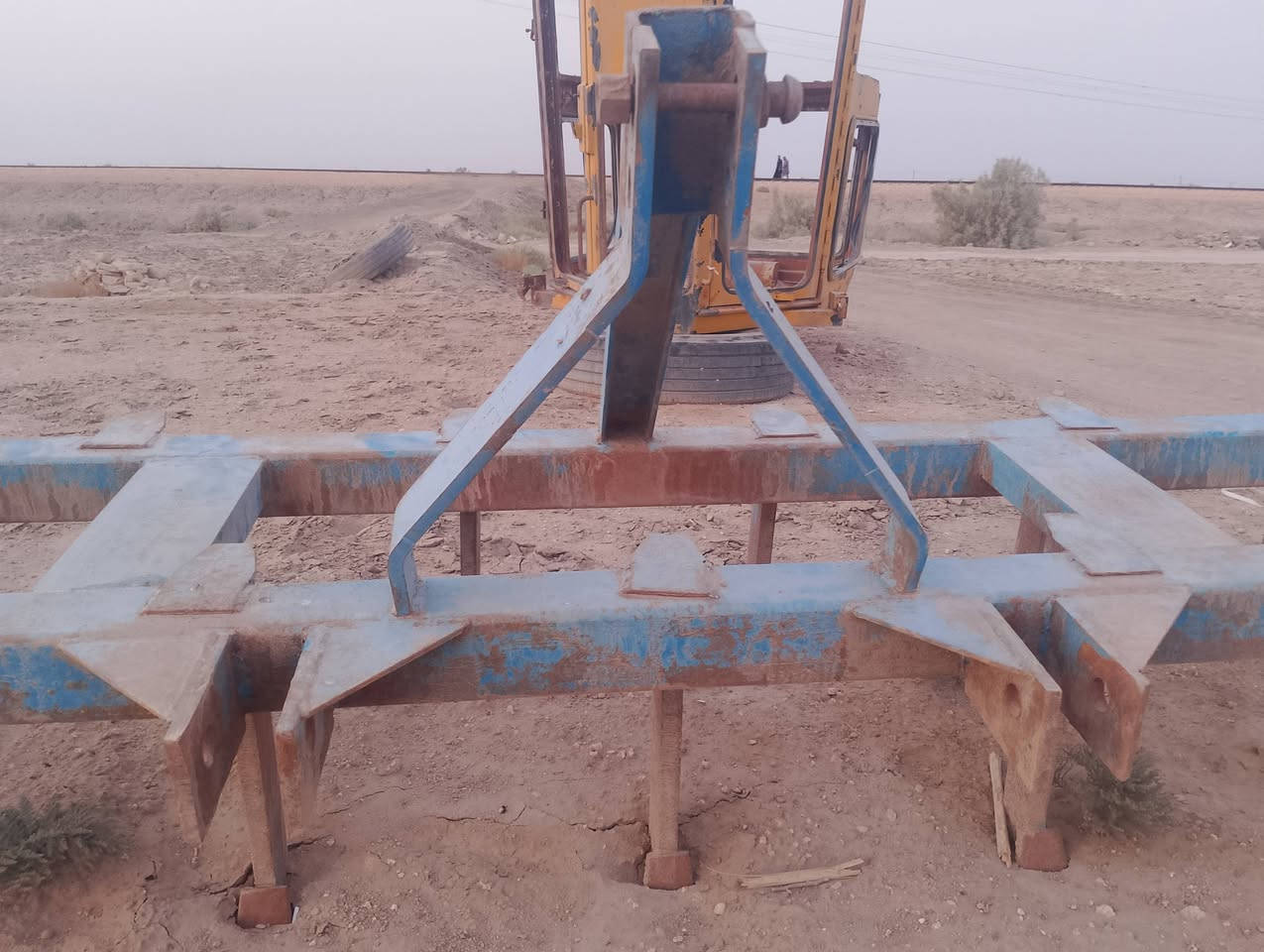 سلام عليكم
مكينه فئات حجم 180/90
فول عادي

تكمه عريضه 

شاصي ابو حنيه 

دبل تانكي 

تواير جدد  

وياله برماخ 

مكينه لابخار ولا تنقيص 

كهربائيات جاهزه 

تبريد شغال 

+دسك جديد ٢٤ 

+خرماشه تفصال طول تلاث أمتار ونص

+خرماشه تركي زركه تلاثع أمتار ونصف

+معدلان 

فدان تركي خماسي

***********
