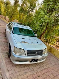 ٢٠٠٢ • مكينة VVT • كريستال