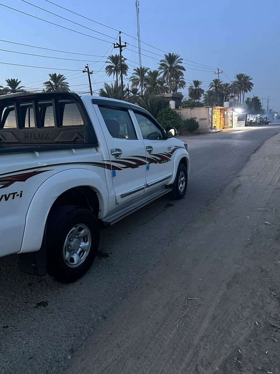 سلام عليكم تيوتا فور ويل موديل ١٤ مكفوله من الصبغ والتبديل كير مكينه حداديه مكفولات رقم بغداد تبريد شغال السياره جاهزه مكينه ما مفتوحه لا تبخير لا تنقيص السعر ٢٠٠ العنوان كربلاء الحسينية *********** شاصي ٢٢ كويتي
