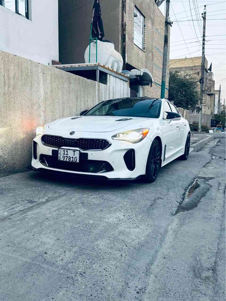 بسم الله الرحمن الرحيم 

من رخصت الادمن المحترم 👋❤️
كيا ستينكر ٢٠١٨ جديدة 
المواصفات .
١ فتحة بنورامية ٣ وضعيات 
٢ حساسات رادارات امامية خلفية جانبية 
٣ فول تحكمات ستيرن شفتات 
٤ مكيف (فصول) تبريد تدفئة منفصل متصل ثلاجة تنقيت الهواء الداخل 
٥ داخل لونين جلد كشنات كهرباء فول تحكم  تدفئة بالكشنات خزن مموري 
٦ انذارات اتركشن مانع انزلاق تثبيت مسار رادار طريق نقط عمياء 
٧ نضام ترحيب عند الاقتراب ونغمة تفتح المراية ورماش مري قلاب عند البكR وشفط عند الاغلاق انارة قبضات ومري واشاير بالمري 
٨ بصمت ابواب عدد ثنين سائق وعبري 
٩ شاشة كار بلي سامسونك و ابل 
١٠ تبريد قطعتين 
١١ نضام اليقاف للمحرك الذكي عند الازدحام تشيل رجلك من الابريك يرجع يشتغل المحرك تريد تلغيهة عادي 
١٢ سستم سماعات محيطية هارمن كاردن دمامات بلكشنات 
١٣ اضافات تضليل متحرك بس من اطبك اخلي من الشمس ١٠٠ب١٠٠ كويتي 
١٤ خمس انضمت قيادة 
١٥ دبل جام عزل ممتاز 
١٦ ممشا السيارة ٧٠ الف 
١٧ سايد بريك بصمة
١٨ لايت زنون اربع عدسات 
١٩ اللون ابيض صدفي شذري مميز 
٢٠  دااخل ٧ الوان محيطية بلادية 
٢١ لحية بلادية مو تجارية وياهة اجتي  

  
  ❤️سيارة اعتمادية ❤️

رقم بغداد حلو رقمهة بسمي تحويل ثاني يوم مكان السيارة البياع 
وارد امريكي بدون قطرت صبغ + البيبان العبري اكو بارد بنص بين البيبان خفيف ما مصلحة وبخشم الجاملغ مال السايق بارد بلعراق هذة وحادث امريكة شباك جوة الرادار الامامي واكع فقط
سيارة غنية عن التعريف بلقوة محرك ٢٠٠٠ توربو ارقة محرك بيهة + اقتصادي جدن 
كفالة من الصبغ والكير والمكينة والصدر ترايهة  شغل واطلع وين متريد مابيهة نقص ومتصرف عليهة شي 
سعر السيارة ١٧٥ وبيهة مجال واني بخدمت الجميع حط سعرك بالخاص والتوفيق من الله 
للئستففسار : اتصل. على الرقم وبي وتساب وتحياتي للجميع والتوكل على الله ❤️

***********
*********** Colombo, Sri Lanka

