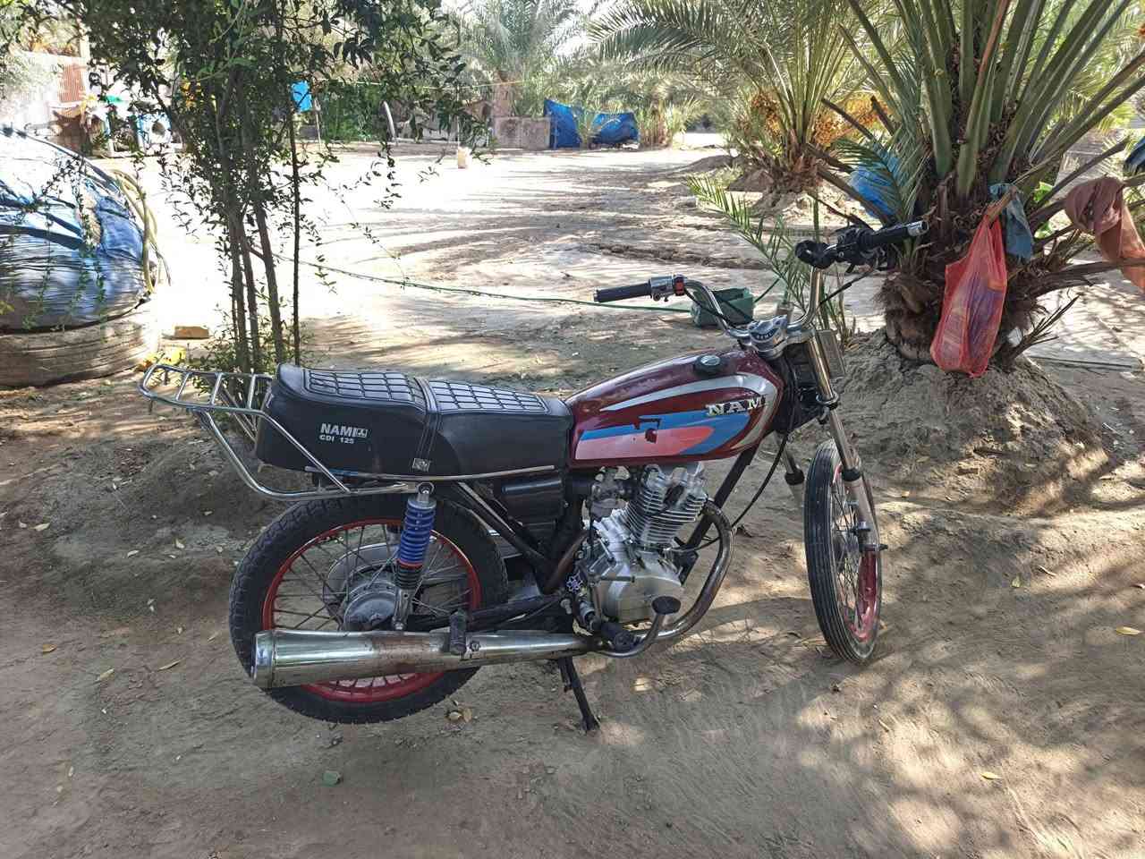 دراجه للبيع خير من دراجه حلوه ونضيفه تجي وتفحص رقم وسنويه مداور يمته ميعجبك دراجه بسم اين عمي اكاتبك ويا سعر 950وبيها مجال 
رقم *********** 
مستعجل

