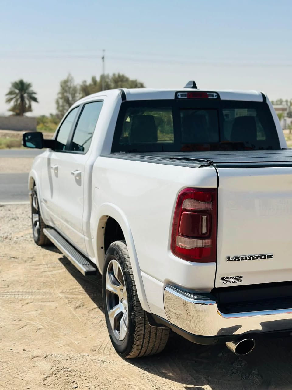 🔥 للبيع رام LARAMIE HEMI 5.7 🔥
🚘 رام لارامي – موديل 2020
🤍 اللون: أبيض
🛋️ الداخلية: جوزي وبيجي
📍 الماشي: 165,000 كم حقيقي

💎 مواصفات وتجهيزات اللارامي:
▪️ محرك 5.7 HEMI V8
▪️ دفع رباعي 4×4
▪️ نظام 4 سلندر / 8 سلندر
▪️ كشنات جلد تدفئة وتبريد
▪️ ستيران تدفئة
▪️ مري شفط
▪️ حساسات بالمرايات
▪️ رادار
▪️ وجميع مواصفات اللارامي المعروفة

⚠️ ملاحظة مهمة:
السيارة بيها حادث، والحادث موضح بالصور بكل وضوح.
🚫 بدون يرباكات.

📌 رقم حلو مميز سليمانيه.

📞 للاستفسار والتفاصيل مراسلة أو اتصال ***********
