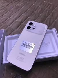 هونر 600 5G • ٢٥٦ جيجا • ١٢ رام