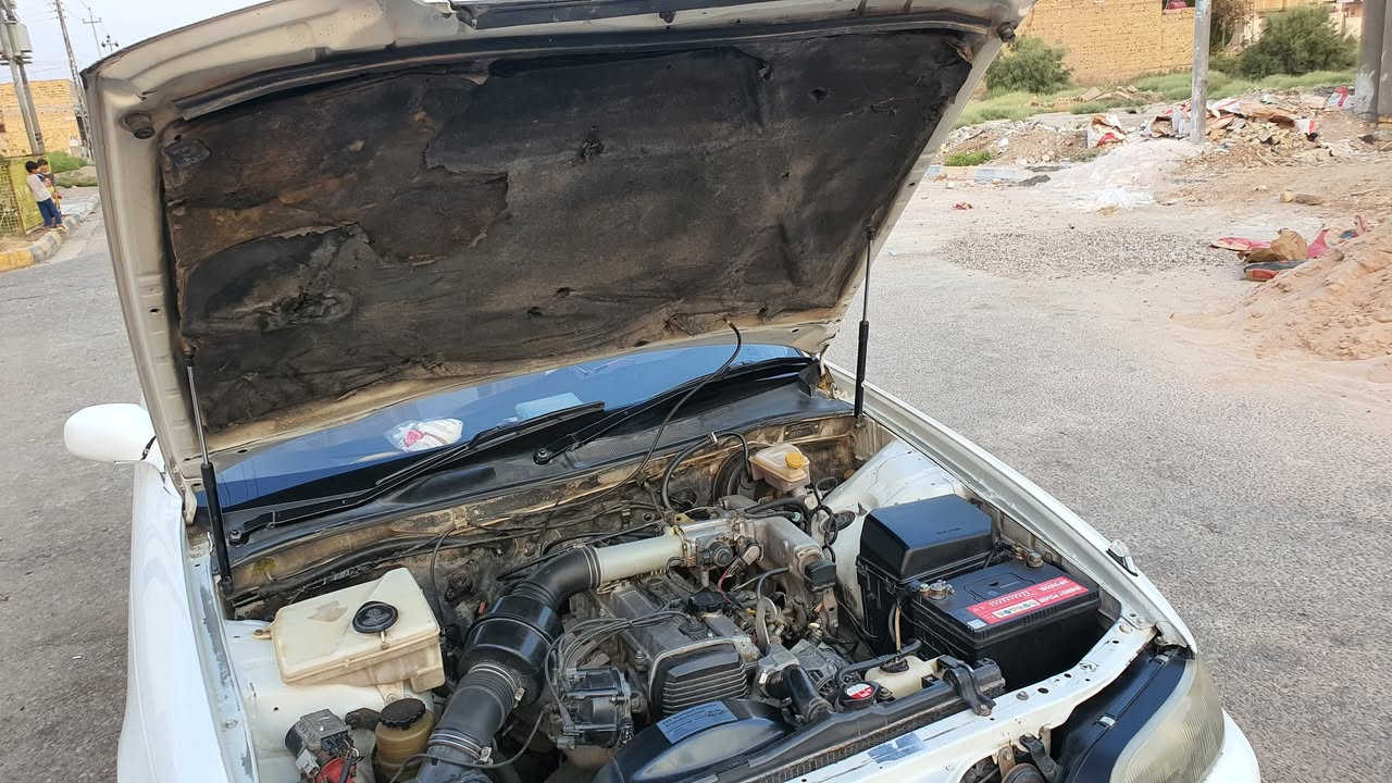 سيارة مارك 2 نظيفه جدا مكفوله كفاله عامة من البدي ومحرك وكير ودواخل عدا بعض التلحيضات بسيطة اللون ابيض رقم ديالى محرك ونجي للاستفسار اتصل على هذا الرقم فقط ***********

