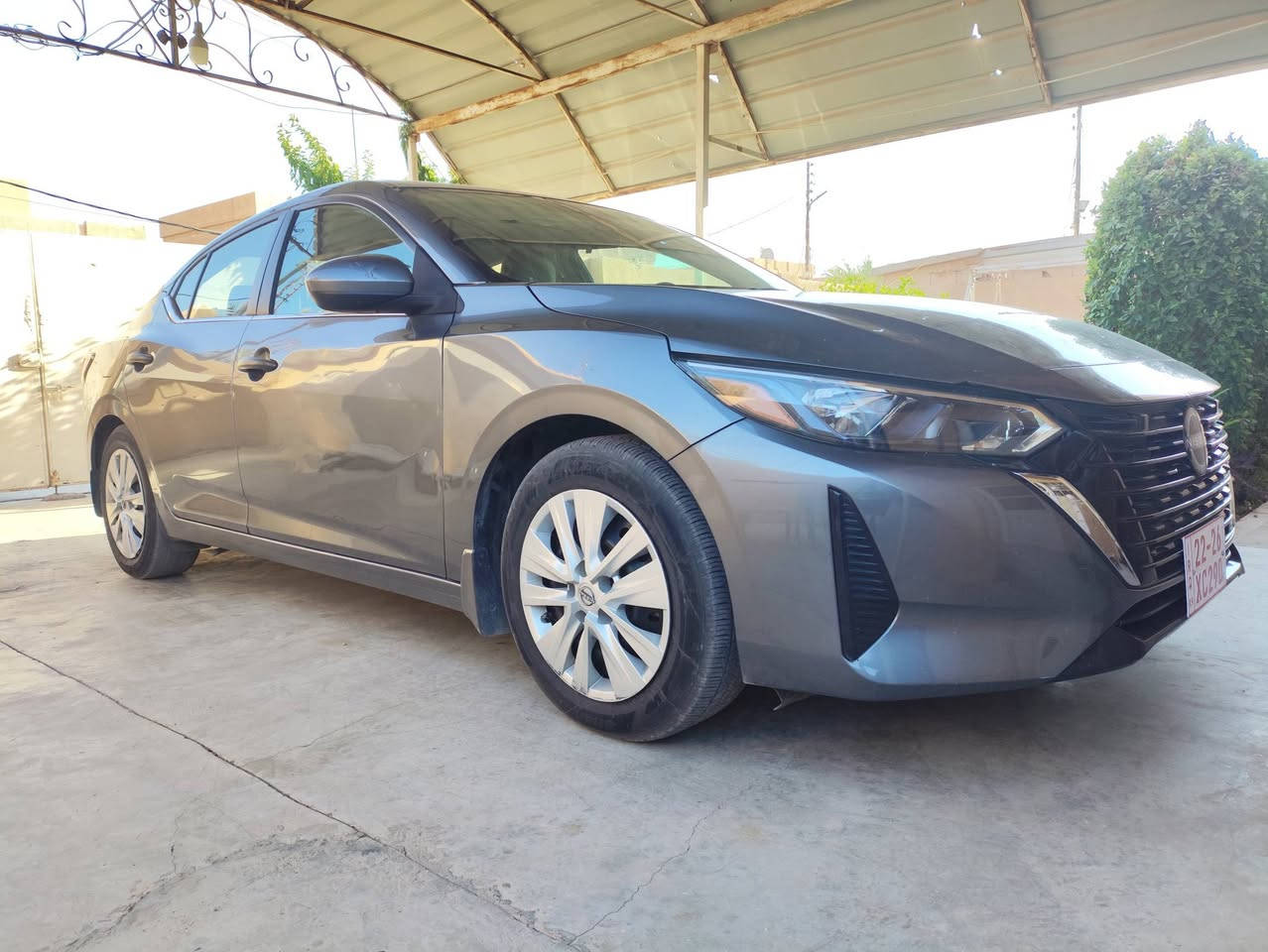 السلام عليكم
سيارة Nissan Sentra 2024 S
 ماشية 70 الف لون نفطي
فول مواصفات 
كير محرك كفالة 
شاشة كامرة تحكم ستيرن بصمه 
حساسات أمامي وخلفي 
رادارات 
رقم كاتي شمالي
السيارة مكانها تكريت حالياً
حادثها موجود بالصور باب وجاملغ مبدلات بدلادي 
وبيه قطعه كلش صغيرة صبغ بصف الجاملغ  
والباقي كفاله
السعر 132 وبيه مجال بسيط
اتصل وتدلل
***********

نص مكتوب في الصور:
- 000-44668465 - 03/23/2026 - IAA Inc.