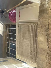 سبلت توسوت قطعه خارجيه  مكفوله لغي بس التدفه   مكاني بغداد الحبيبيه  ا...