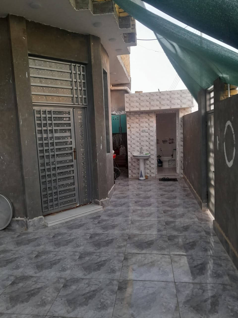 بدايه الحقل الخامس • ٢٥٠م • ٣ غرف نوم