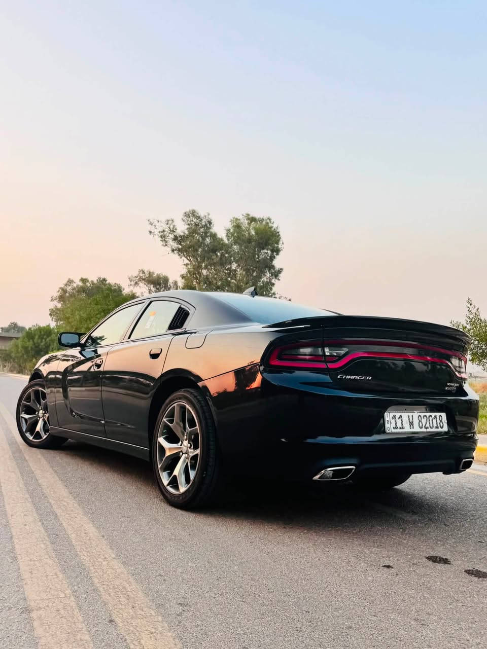 بـــــيع او مـــراوس

جارجر SXT ￼

موديل 2023رقم بغداد 

شبه الكلين

دعامية فقط وبيها بارد بالجاملغ الأمامي 

بـــــدووون ارباك 

المواصفات

محرك 6 سلندر 36 لتر

ناقل حركة اوتوماتيك 8 سرعات

توووووويل

تشغيل بصمة

شاشة وسط متعددة

بلوتوث

تحكمات ستيرن

مثبت سرعة

نظام مانع انزلاق

نظام ثبات

حساسات خلفية

اضاءة LED

قفل مركزي

نظام ABS

السونار وصور الحادث مرفقة 

مكاني بابل مسيب

***********
