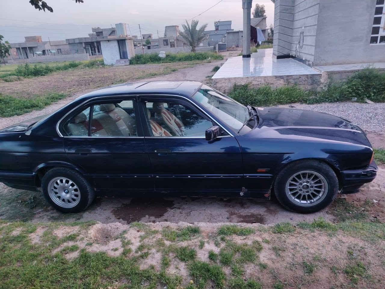 بي أم 525
محرك كبس
رقم نينوى
شرط الوكاله والتحويل
ترهم مراوس وبيع

رقم صاحبها ***********
الرقم بيه واتساب مكلف بلنشر
