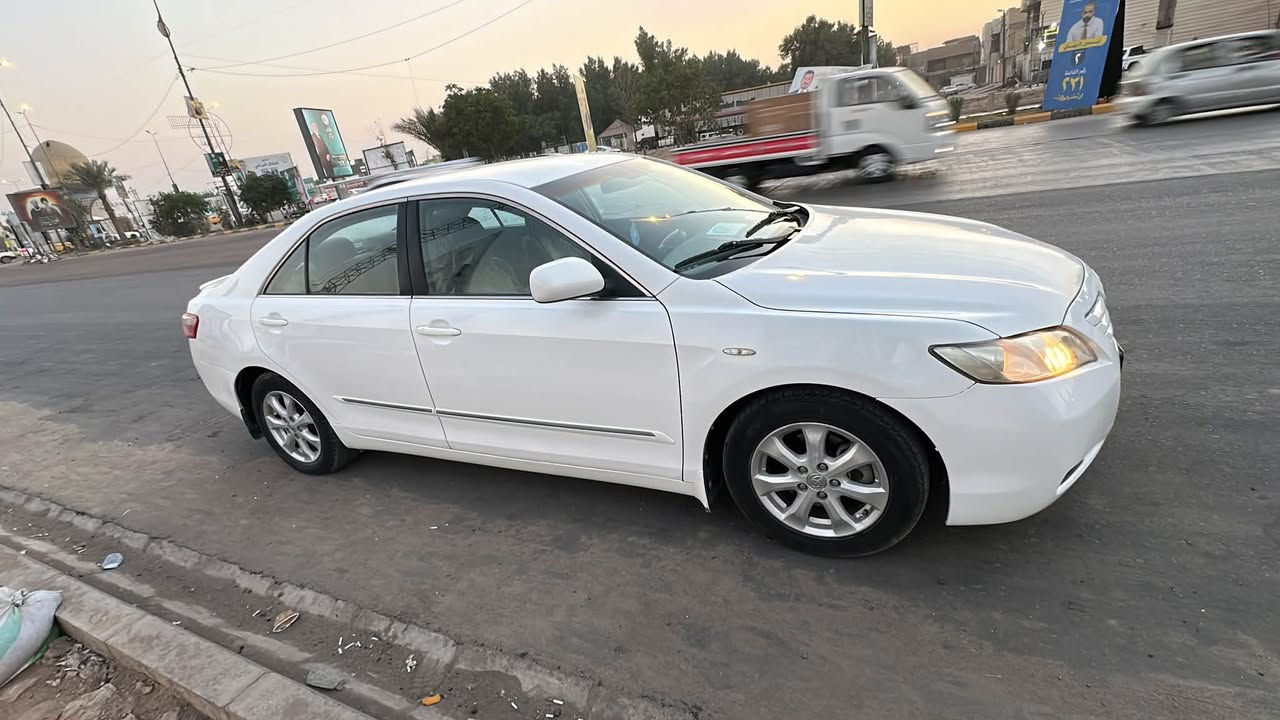 كامري موديل 2008 خليجي صبغ جاملغ الأيسر الخلفي و الدعاميات فقط رقم جديد مشروع وطني بأسمي 
السيارة جانيها منذ 2012 
105 ورقة 
***********
