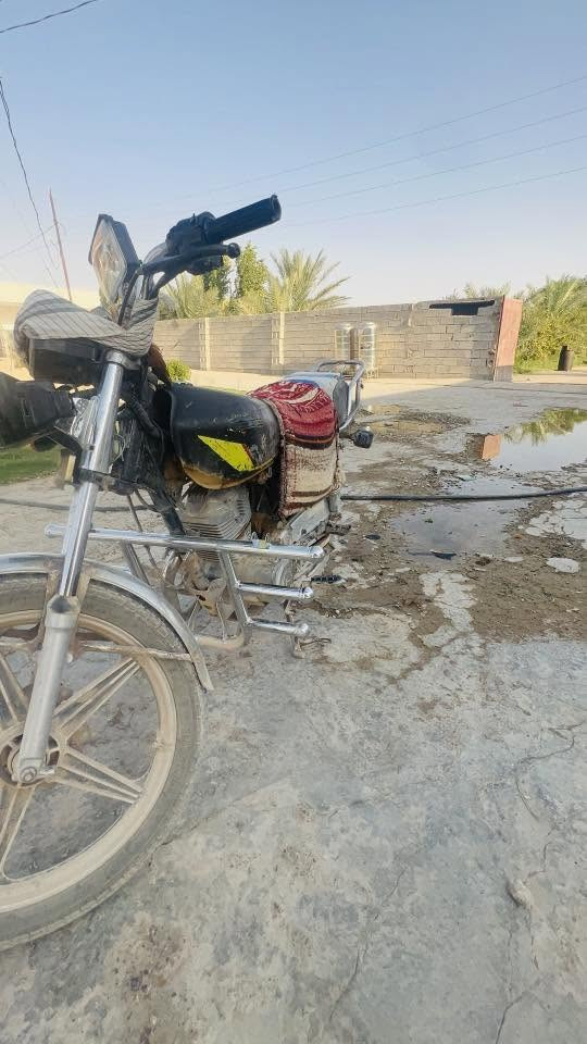 دراجه للبيع 
سعر 300 بي مجال

‭***********‬

