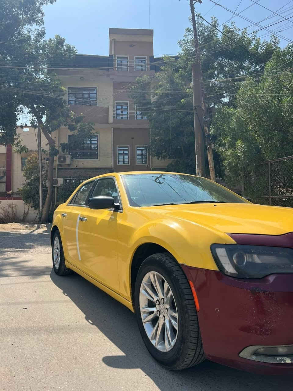 تكسي بغداد ٢٠١٢ محدثه دعامات وبك لايت  مراوس فقط بخصوضي حادثه جاملغ وبنيد مبدل شويه تصليح بخشم الجاملغ عدسات لايت سياره جاهزه بيه بس عته بالكثير خفيه مكاني بغداد الغزاليه خطه موصل بغداد سعره ١٥٠ 
***********
