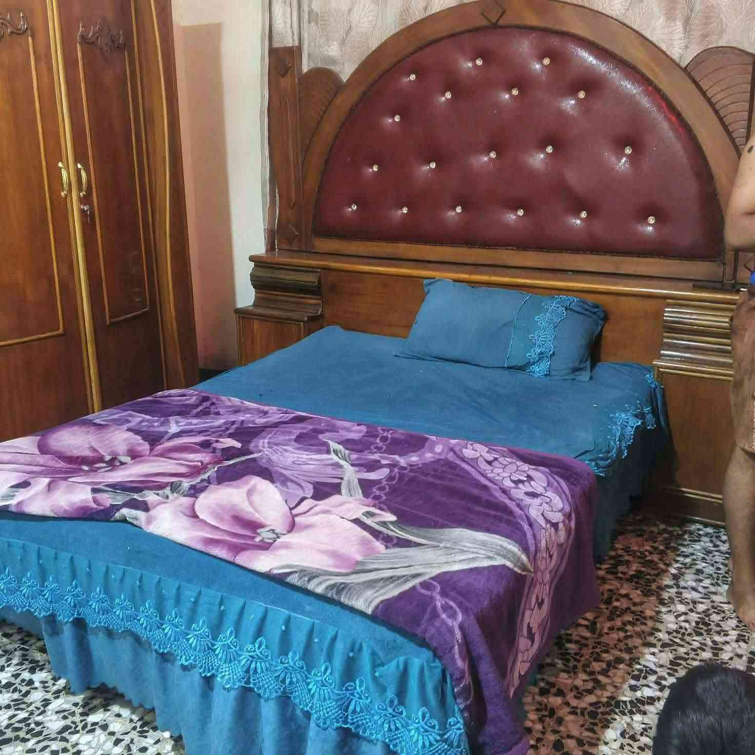 سلام عليكم غرفه صاج عراقي داخل وخارج سعر 400 بيه مجال أي ضررر ماابيه الرقم واتس اب او رقم ثنينهن. ‏‪***********‬‏

