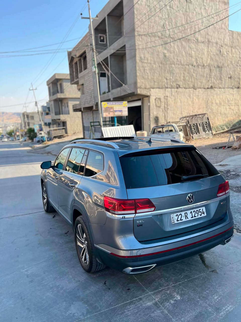VOLKSWAGEN ATLAS SEL

‎ڤۆڵکسواگن
ئەتلەس, SEL famile  , 2022  
ماوەی ڕۆیشتن : 28,000 ميل
بۆیاغ: 3 پارچەی پێشی کەمێک ناوی گرتووە
- ئیرباگی دەشبوول و سوکان نەتەقیووە بەشەرتی کۆمپیوتەر
ڕەنگ:  نەوتی
دوو جێ سارد
پستۆن: 4 پستۆن
بزوێنەر: 2.0 تۆربۆ
 نرخ / 158 🔥🔥🔥

- تاقم تایەی {good year } ئەمریکی بلادیە
- ڕادەرەکانی هەموی بەشەرت
- یەک گڵۆپ لە دەشبوولی پێ نیە 
گلۆپی مەکینەش بە شەرت 
- شاشە ئەلکترۆنی 
- کوشین vip  
- کوشین کارەبایی 
- کوشین خەزن 
- کامێرای دواوە 
- پانۆراما 
- سندوقی کارەبایی
- کامێرا 360 - حەساس 
- گەرمکەرەوەی کوشن 
- بەسمە 
- دیاریکرنی خێرایی 
- ئاوێنەی لاتەنیشتی کارەبایی 
- ئاوێنەی ڕادار 
-7 نەفەری  عایلی 
- 8 پەرەشووت 
- لایتی پێشەوەی زینۆن و جولاو
- قوفڵی دەرگاکان 
- سوکان هیتەر 
- ڕووناکی دەوروبەری ژورەوە 
- شەغال 
- ABS
- AWD 
- چوار مۆدی لێخوڕین {ECO,Normal,Sport,custom}
- کورسی ڕیزی سێ 
- ڕادار 
- پەردە

📍ناونیشان : تەق تەق

ژمارەی موبایل :  
***********
*********** كويسينجاك, أربيل
