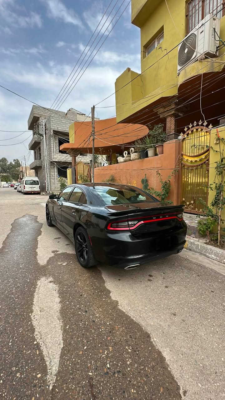للبيع 

جارجر موديل 2018 sxt اصل بيهة جاملغ وبنيد وجاملغ خلفي نص صبغ اثر طخة بلعراق صار صور الحادث موجودة بلمنشور 

سيارة جاهزة وباسمي رقم بغداد هزه وسنوية ورقم جديد تحويل ثاني يوم السياره ماشية 99 الف مايل مكان ديالى بعقوبة

للاستفسار موجود واتساب :***********
