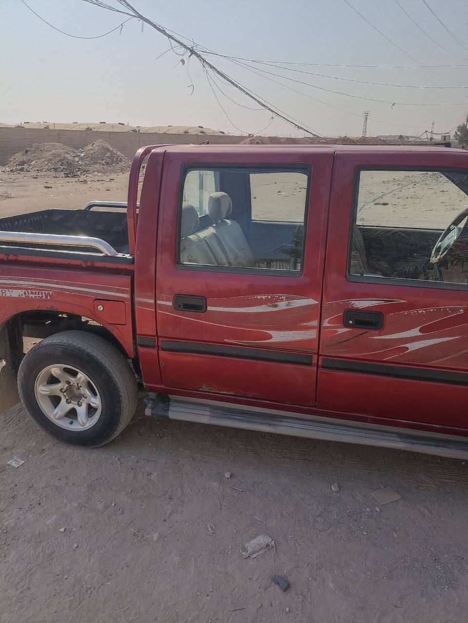 بيكم دبل قماره مديل 10 مكفوله السياره بيه خياسات بصيطه كلش مكفوله من صبغ وضربه وتبديل محرك كير جدد تبريد ثلج رقم دولي مداور ثاني يوم مكان نجف السعر 38وبيه مجال ***********
