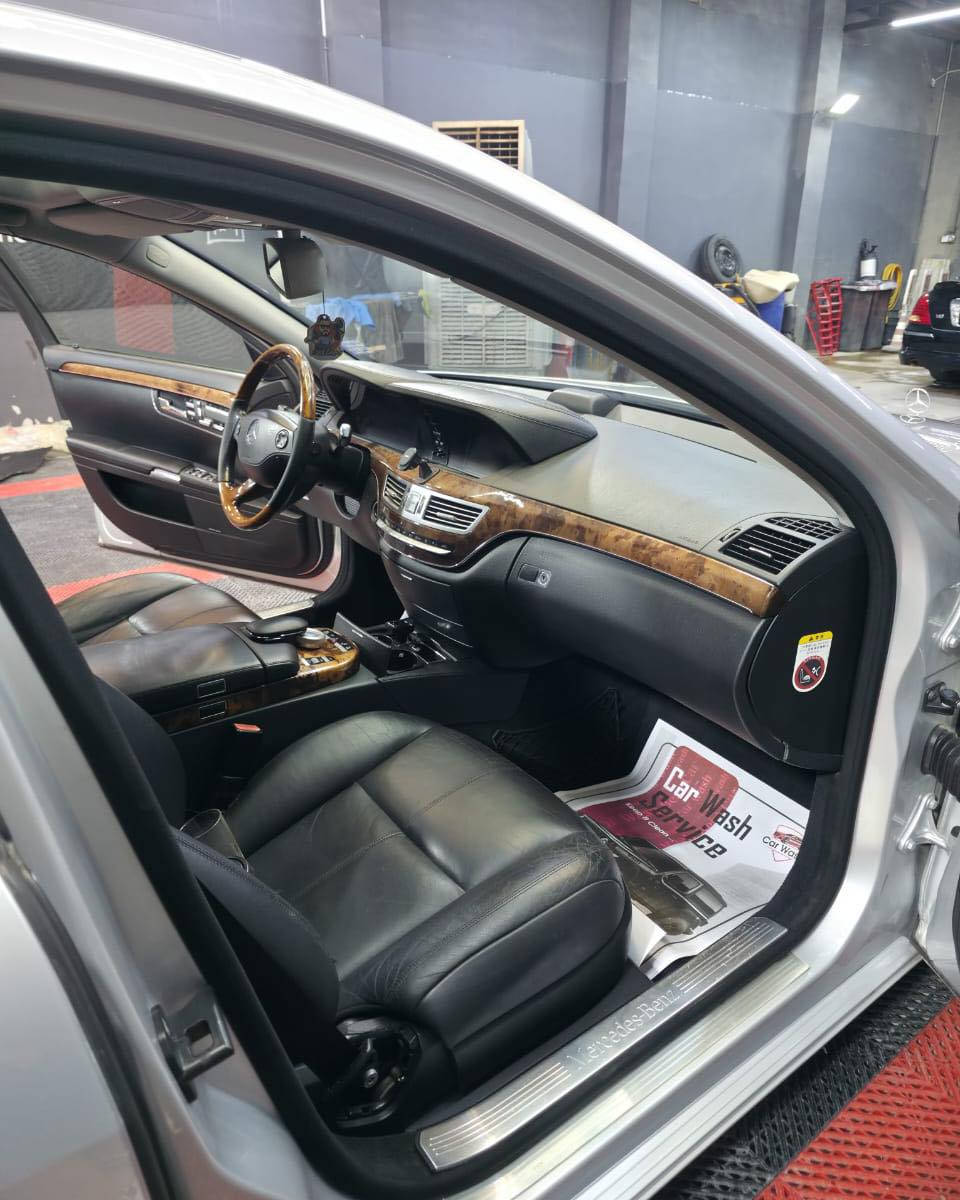 مرسيدس S550 • ٨ سلندر • دخول جديد