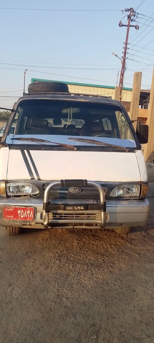السلام عليكم للبيع كيه بسته موديل 95ام الزعانف تفاصيل السياره كير محرك واكسل$ خير من الله السعر /25 قفل 
رقم الهاتف/*********** /    المكان صلاح الدين قضاء الدجيل 
السياره جاهزه ومصفره تريد تريد وكاله تريد تحويل
