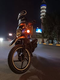 شباب اخباركم ان شاء الله زينين عندي دراجه بوكسر موديل 25 ما مفتوحه ابد...