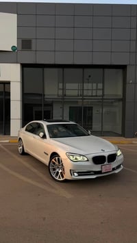 بي ام دبليو 750LI • اكس درايف • كلين تايتڵ ٢٠١٣