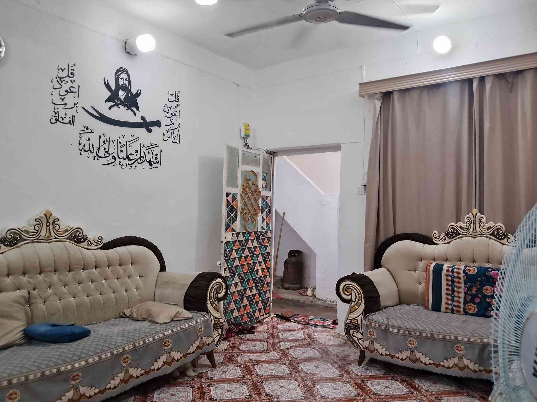 محلة العرب • بيت للبيع • ٣ غرف