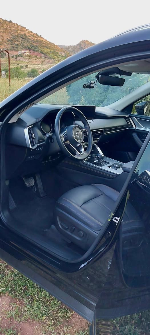 للبيع
Mazda CX-90 PREMIUM 2024
ماشيه ١٨٠٠٠ميل
بانوراما 
كشنات vip
محرك ٦ سلندر مايلد هايبرد 
دبل اكسل
بيه هواي مواصفات 
بدون رقم 
كاتي تترقم جميع محافظات إقليم 
شرط الترقيم 
صبغ
نص جاملغ كدام جهة العبري 
نص جاملغ خلفي نفس الجهه
بدون قطره دواخل 
صور الحادث موجود 
مزيد المعلومات 
*********** وتساب موجود
