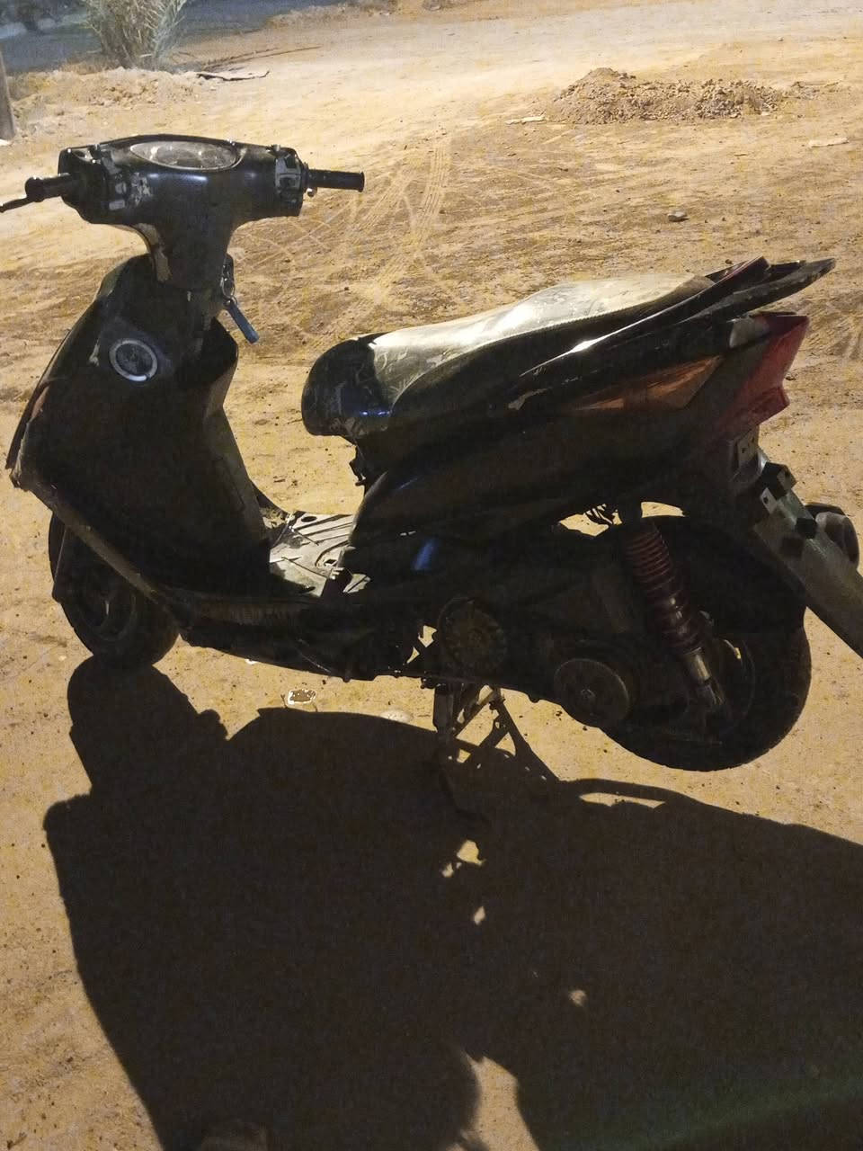 السلام عليكم دراجه للبيع ماكس ثعلب دراجه نضيفه سعرها 450بيها مجال لشراي مستعجل عل بيعه 
***********
