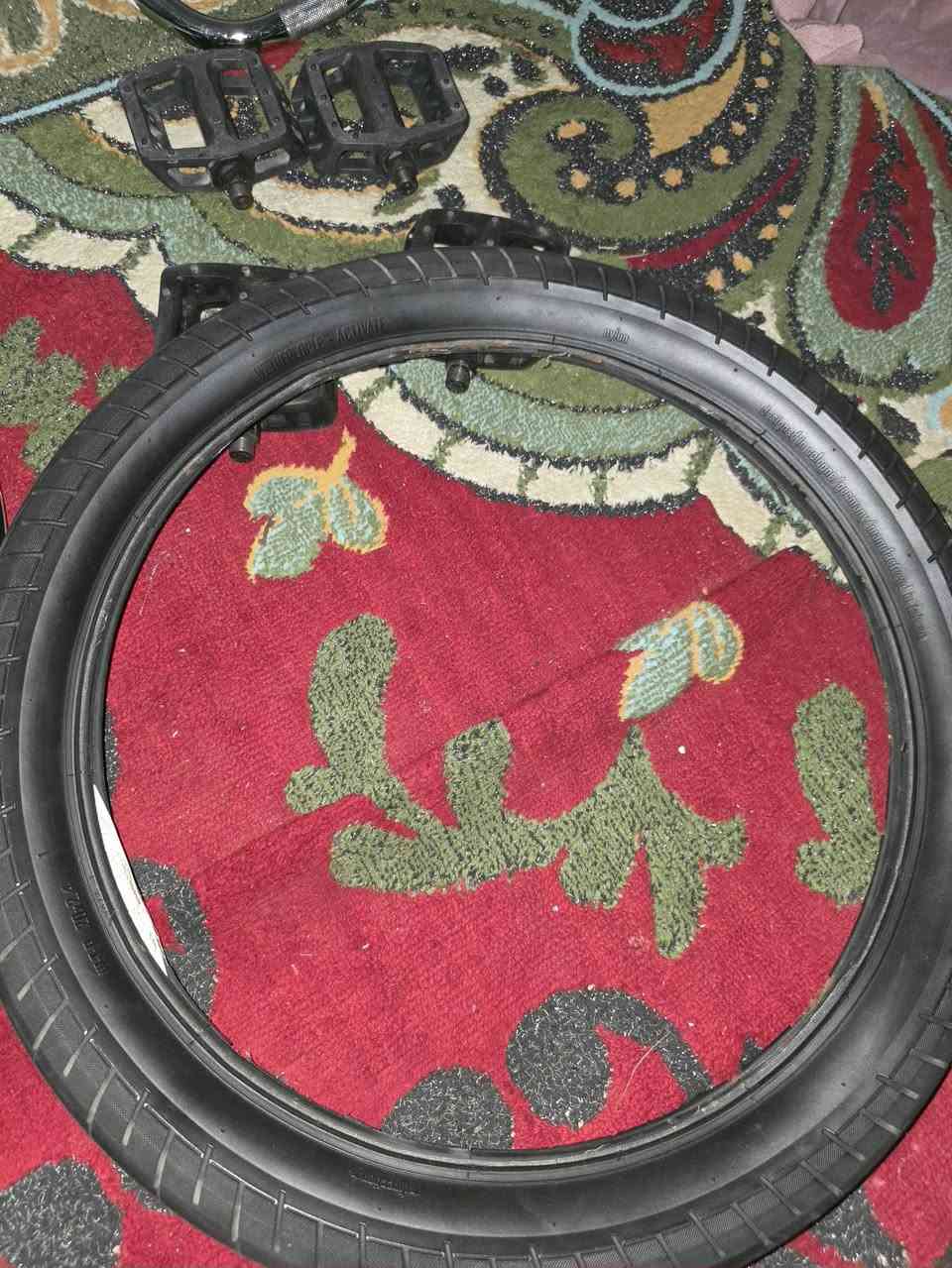 للبيع
*********** 
واتساب

نص مكتوب في الصور:
- تفاصيل :
- تايرات وندبييل حديث
- سكان نيكل شادو نضيف جدا
- سكان الاسود فت بايك
- كفات اوديسي حديث
- كفات كولت حديث
- زنجيل كولت
- غراض كلها مختمه ونظيفه
- استفسار : ***********
- توصيل موجود لكل العراق