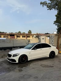 مارسدس 2018  C300 كت Amg فول مواصفات فتحة كشنات جلد تدفئة تبريد مقاعد ...