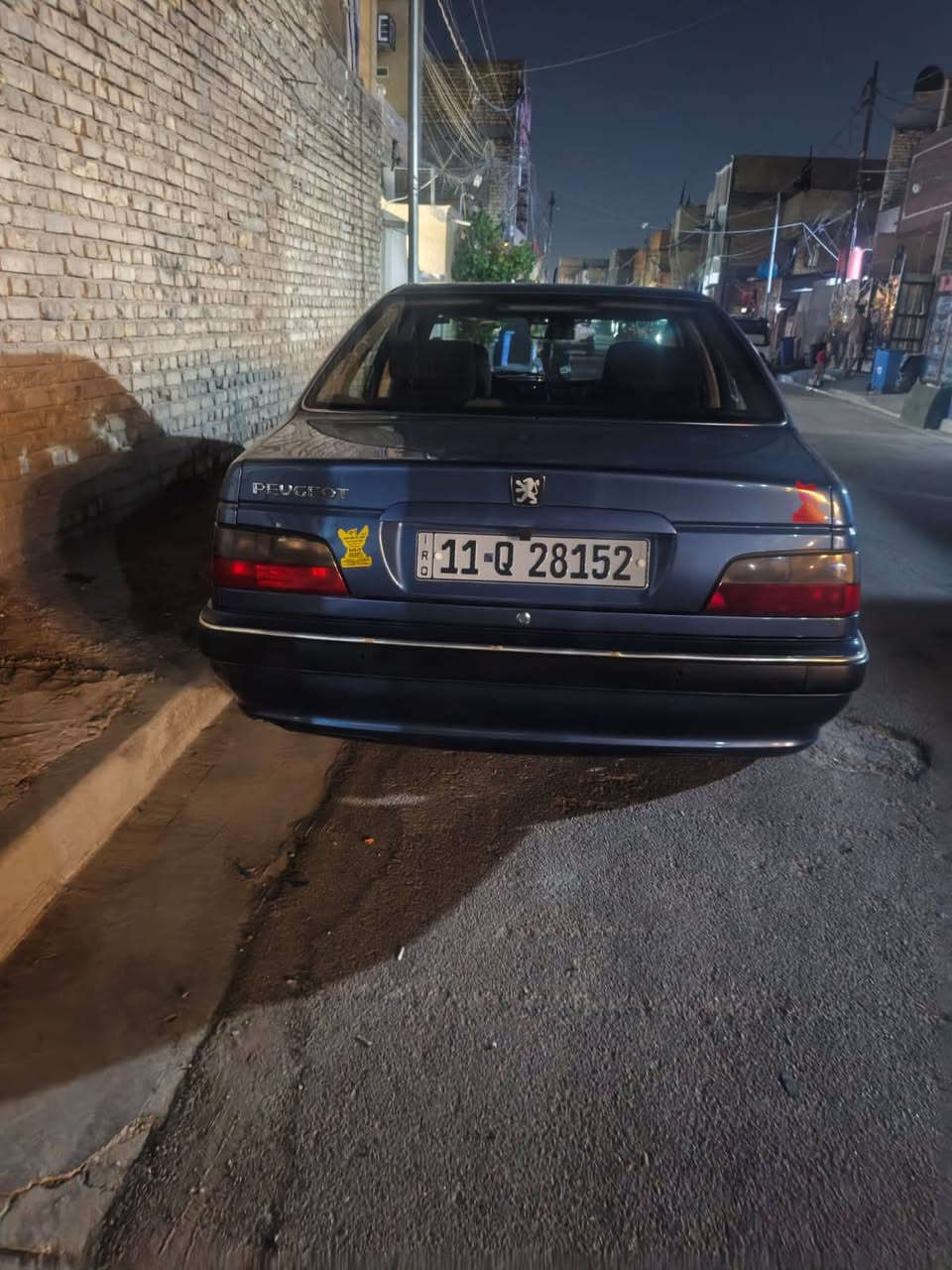بيجو بارص 2024
ماشيه 20الف تخم تاير جديد السياره 
بيه حالوب قليل السعر 
75 وبيه مجال حك الجيه 
اخوان اني مكلف في النشر 
رقم صاحب السياره 
*********** 
مكان سياره بغداد
