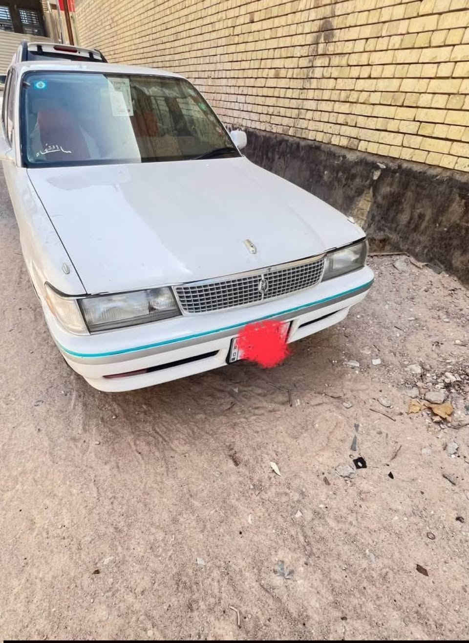 السلام عليكم.
مكلف بالنشر 
مارك كربلائي مكفول من الكص والنقل محرك ونجي شاكين بي تبخير تنقيص ماكو.
كير جيد دواخل حلوه بدي حلو طخم تاير رقم جديد كربلاء  السياره و راعيه بالبصره سعر42 وبيه مجال. ***********.

