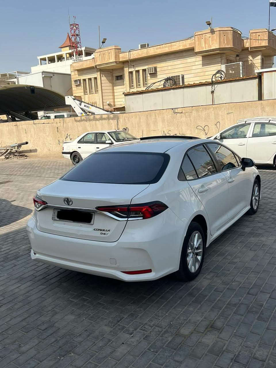 سلام عليكم كورله مديل 2022 وراد خليجي جيهان محرك 1600 بانزين سياره بيه صبغ بل جاملغ خلفي بدون ضربه وبيه بارد مكانين الباقي كفاله مكينه وكير وتبريد وحداديه مكفولات سياره فول مواصفات لخير رقم سليمانيه سنويه بسم كردي تحويل او وكاله حاضر سنويه تنتهي 2029 مكاني البصره 
السعر 135$
هاتف ***********
