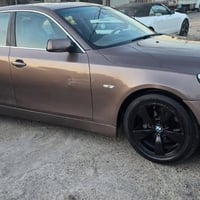 للبيع BMW E60 2004 كلين مصبوغه للجمالية فقط غير متواجد على الفيس 07712...