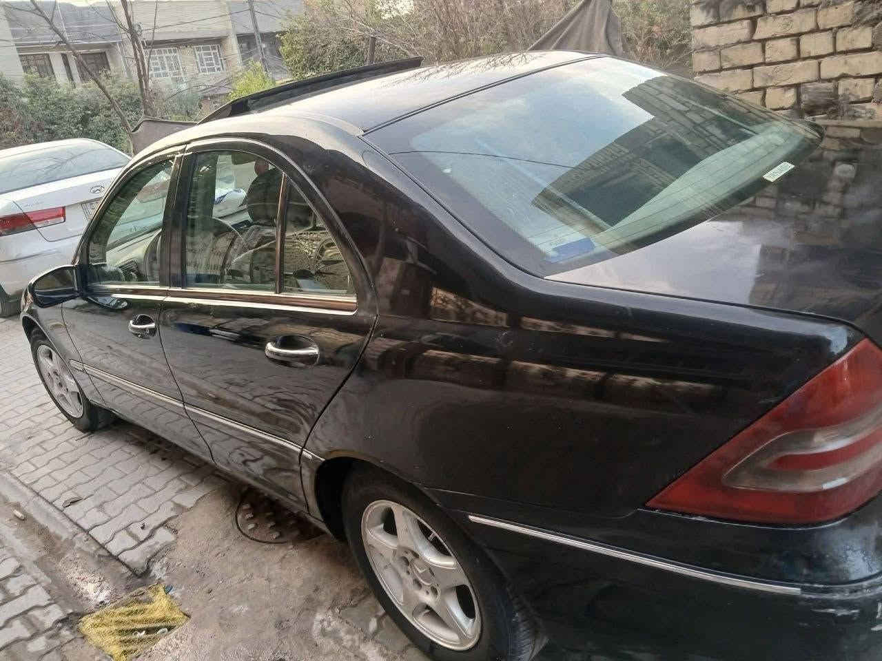 فول مواصفات • ٢٠٠١ • رقم بغداد