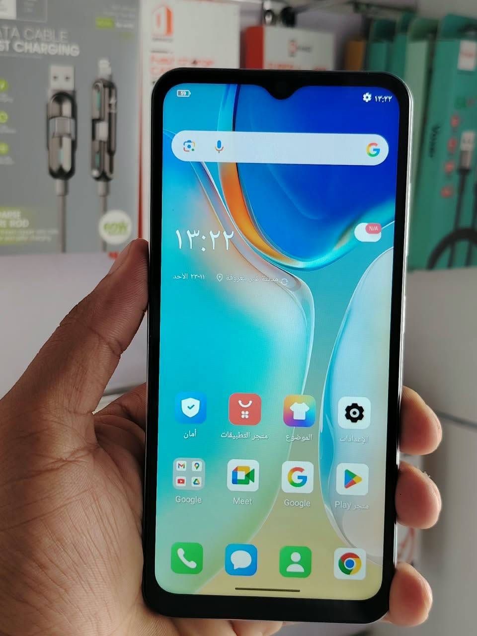 جهاز OUKITEL C2  ذاكرة ١٢٨ جهاز نضافة 100%100  مع كامل ملحقات الملحقات من عندي اضيفهن مو مال الجهاز السعر ١٥٠ الف ،  ملاحظة تتوفر خدمة توصل لكافة محافظات العراق
