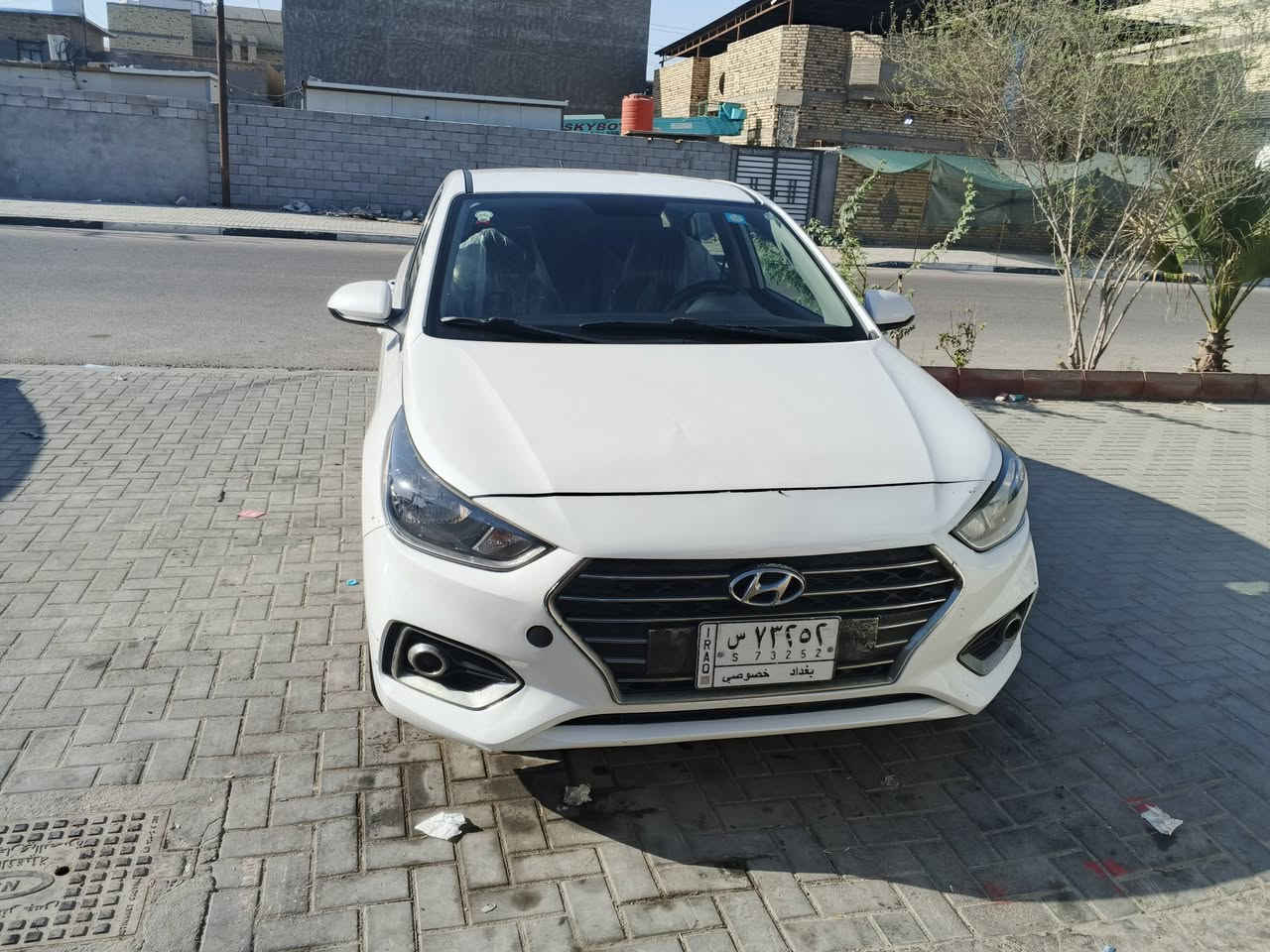 🚘 للبيع | هيونداي أكسنت 2020

📍 وارد أمريكي – 
🤍 اللون: أبيض صدفي

مواصفات السيارة:

* الضربة في أمريكا كانت دعاميات فقط.
* داخل العراق: مدكر أمامي وصفحة السائق.
* بردون صبغ بمقدار نص شبر.
* طخة بسيطة بالباب.
* تم تبديل الكير إلى كير إلنترا 2018 أوتوماتيك (AT).
* السيارة استخدام يومي، وما تشكي من شيء.
* الفحص بأي مكان يختاره المشتري.

السيارة نظيفة وسعرها مناسب، والبيع للمشتري الجاد فقط.

للاستفسار : ***********
