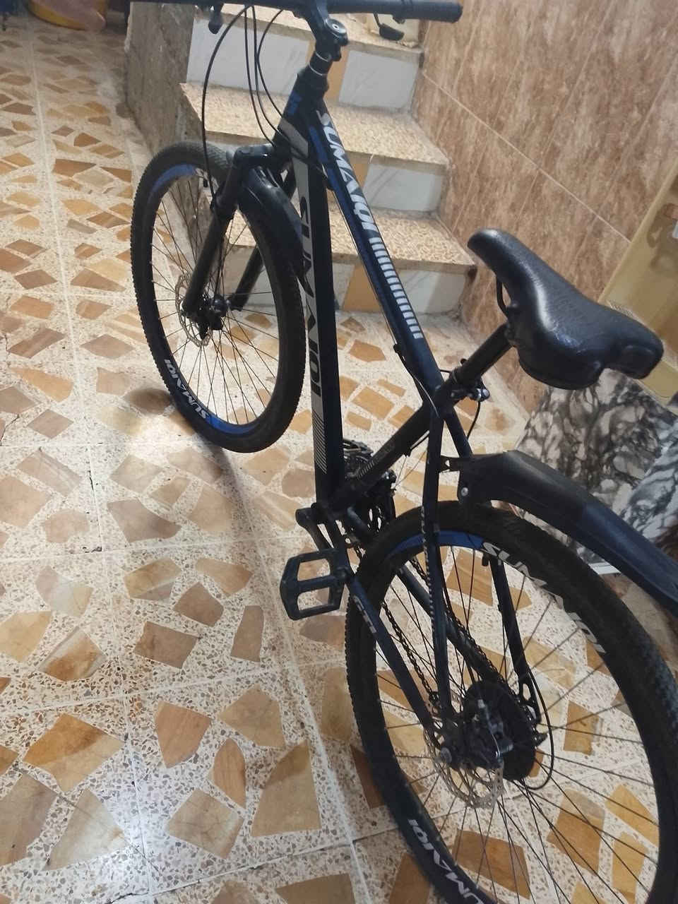 بايسكل • نظيف • داخل الموصل