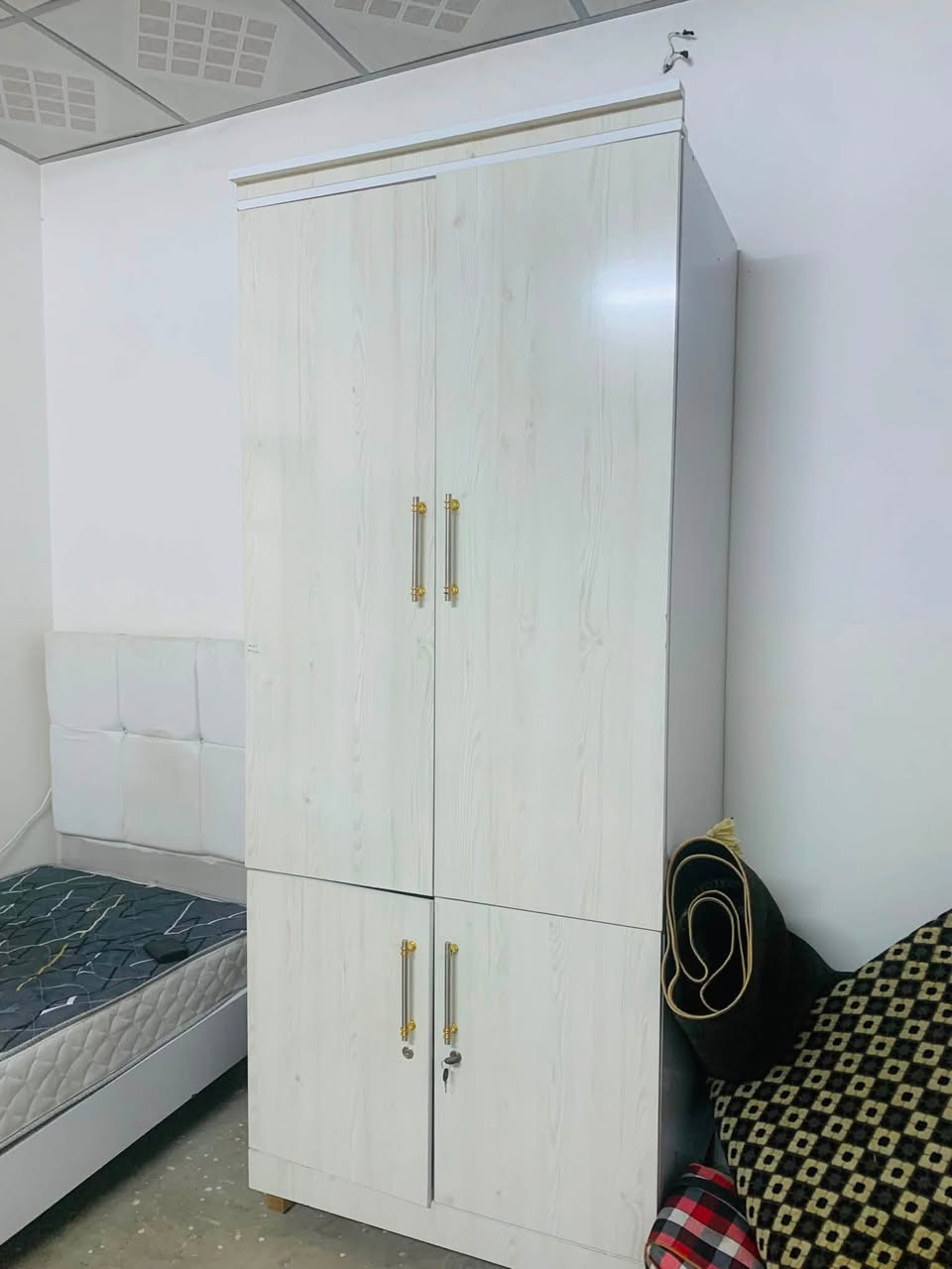 ما مستخدم شهر سعر ٨٥.  ***********
