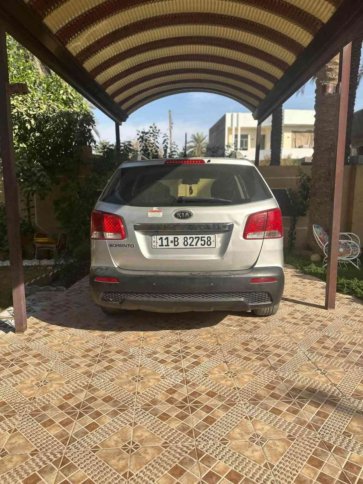 سلام عليكم سورنتو موديل ١٣سياره نضيفه خير من الله خمسه راكب ميكنه ٤سلندر بيها ٣قطع صبغ السعر ١١٣
الاتصال ع رقم مكلف بل نشر ***********
