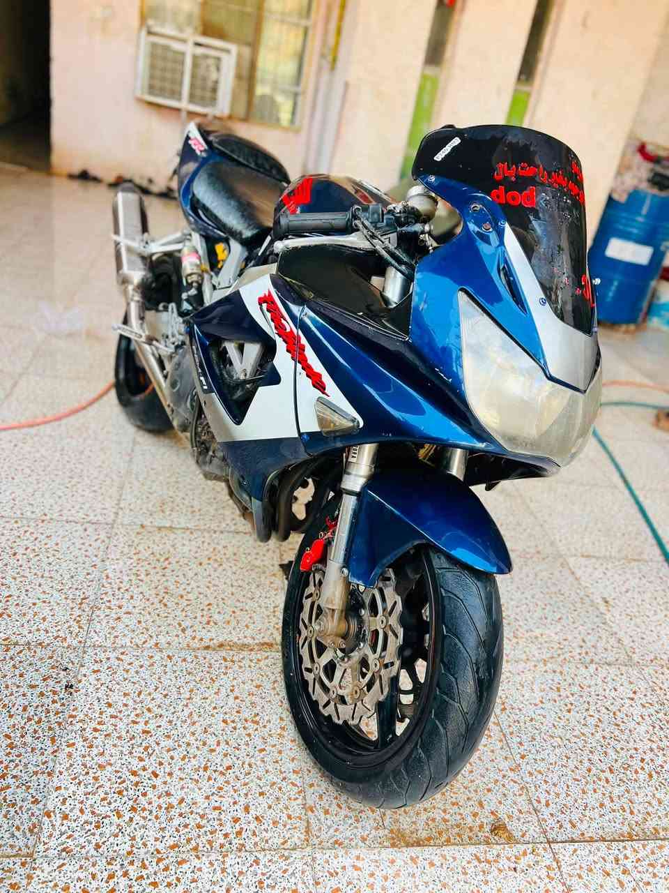 سلام عليكم هونده 929 البيع او مراوس
دراجه كايمه ضفيره عقل نضاف حلوه 

جامرلغ خلفي كاربون صالنصه رياضي 

سعر 900 بيها مجال حك جيه 

مكاني ديالى بعقوبه الشراي يتصل ***********
