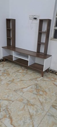 للبيع • خزانة