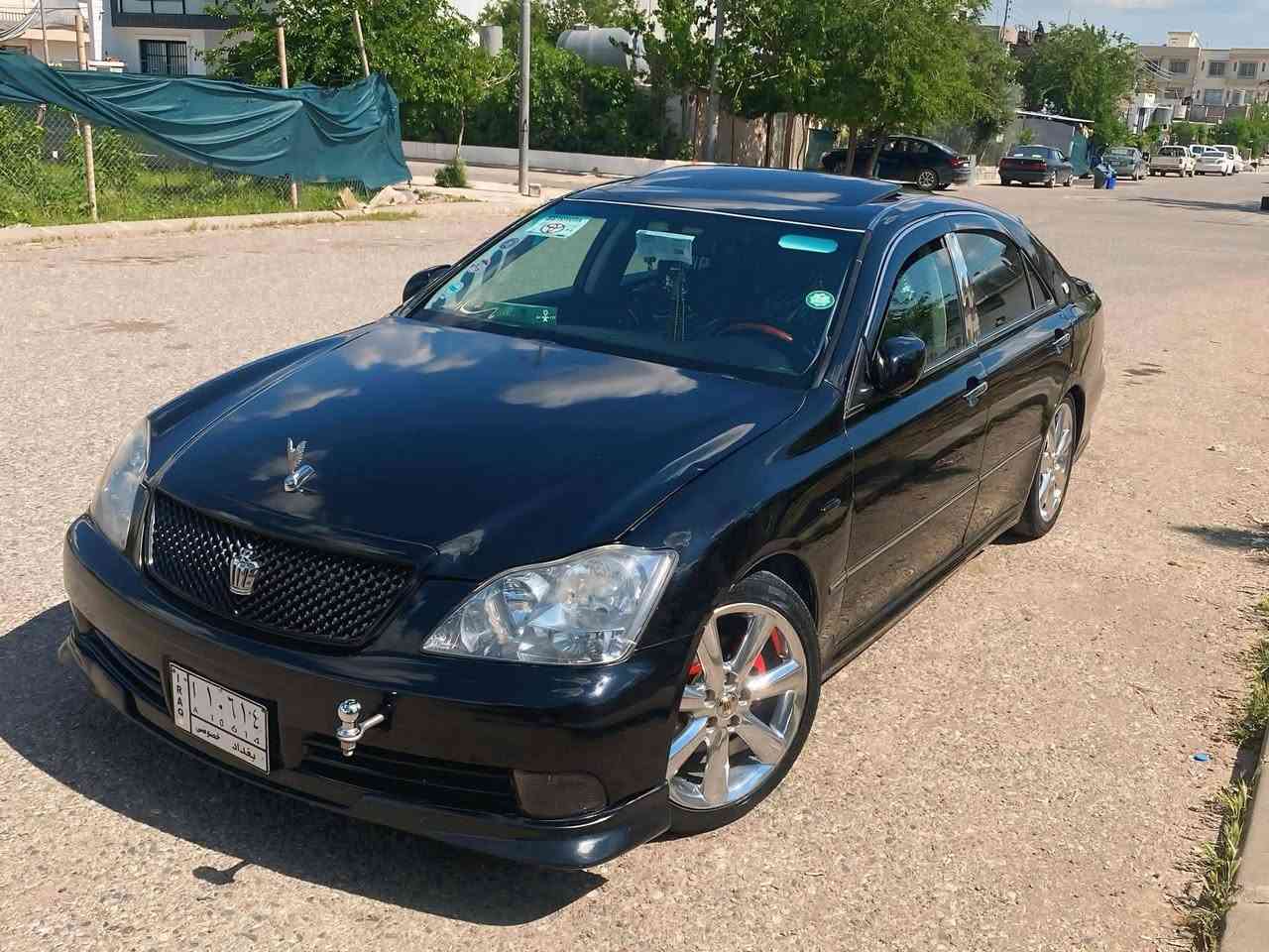 بەناوی خودای گەورە
TOYOTA CROWN 2005 
شاهینەی 2005 
براوە براوە براوە 
فول فول 
جڵدو هیتەر 
سڵاید 
ناو رەشی ساج سور 
ویل دینگەی ستیلی بیلاد 
چوار تایەو ویلی لۆک 
سوکان حەیزەران 
چوار دەبڵی دایسی سەوز 

5 بەسمە
کارەبای بەشەرت 
سەقفی بۆیاغی بەشەرت 
توندو تۆڵی بەشەرت 
کامل جوانکاری بۆ کراوە هی ماڵەنە و مەعرەز نیە 
شاهینەی 2005 بەسمە رەشی فول فول ناو رەشی ساج سور جڵد و هیتەر و سڵاید دینگە ستیلی بیلاد تایەی لۆک سەیارەکە یەک دینار مەسرەفی تێدانیە چوار دەبڵی دایسی سەوزی لەژێرە بەدڵی خۆت بەرز و نزمی دەکەی 

بۆ نرخ نامە بنێرە یان تەلەفۆن بکە 
شوێن چەمچەماڵ
***********
