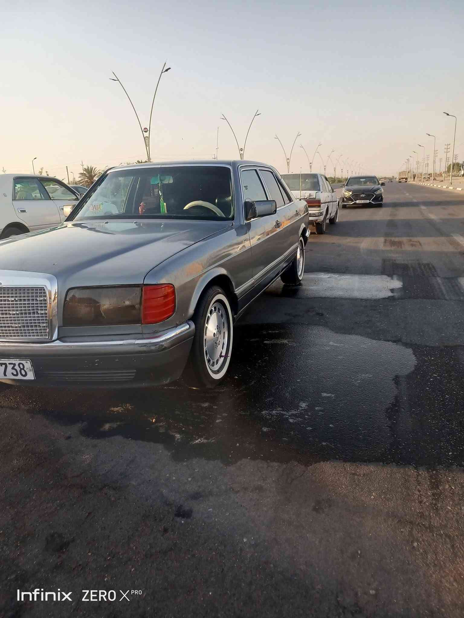 مارسدس البيع مكينه فيفيتي 2ونص مكينه وكير بلكارتون حداده جديده رقم كليزي مصفره من كلشي تخم تاير جديد عنواني البصره بزبير بجهازه رقمي عرصيد ***********

نص مكتوب في الصور:
- Infinix ZERO X PRO